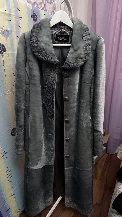 Шуба серая теплая натуральная