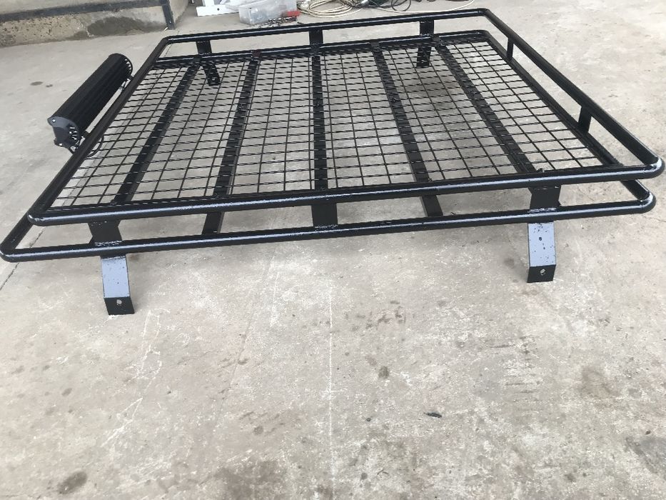 Багажник на Нива