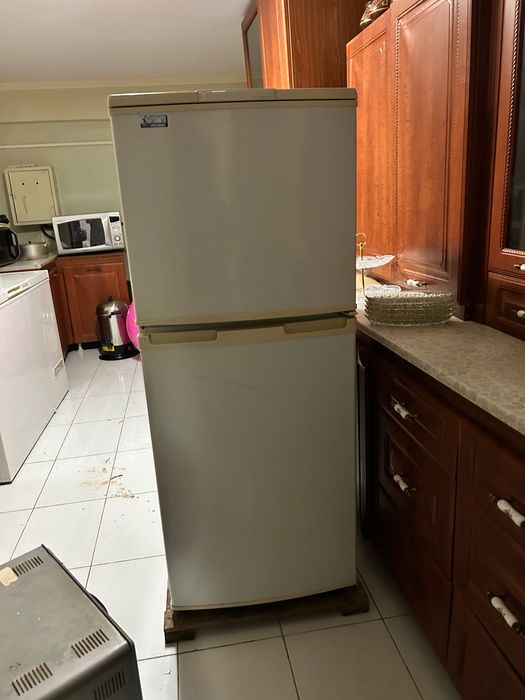 Холодильник өте жақсы жағдайда 50000