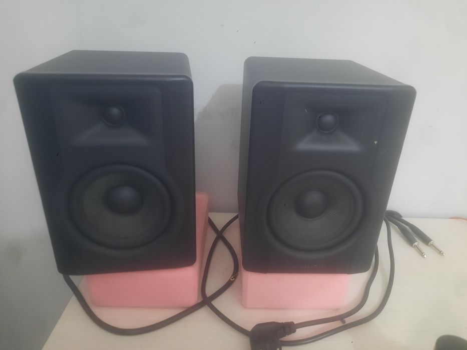 Студиный M audio bx5 b3