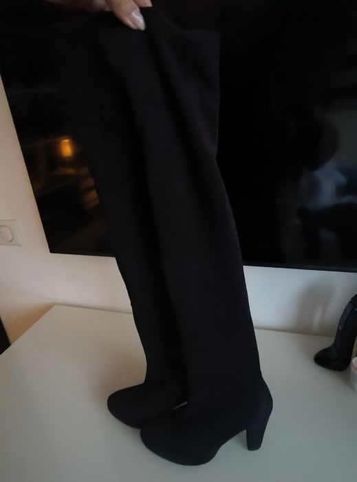 Cizme peste genunchi mărimea 36