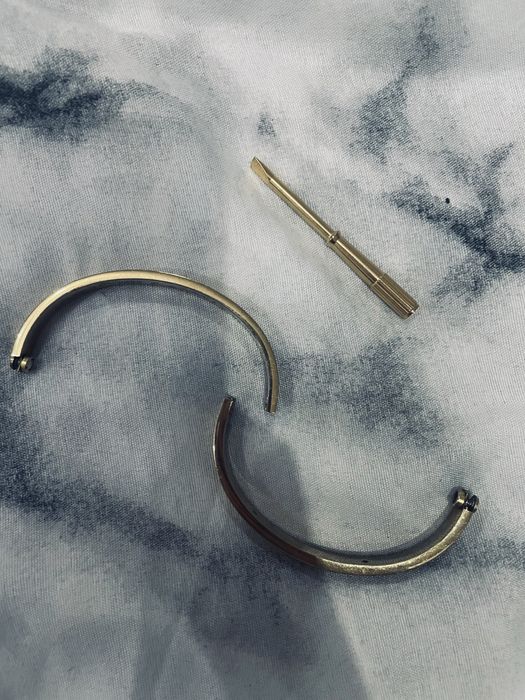 Златно Картие с камъчета