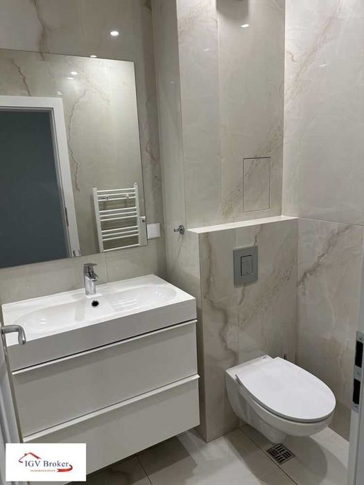 Дава се под наем Тристаен апартамент в София, Люлин 9 - 124 кв.м за 1250 € - Снимка #9