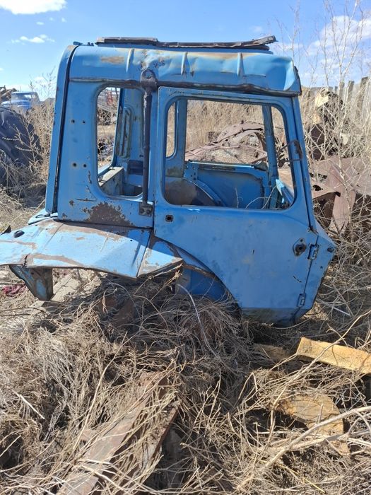 Продам кабину мтз