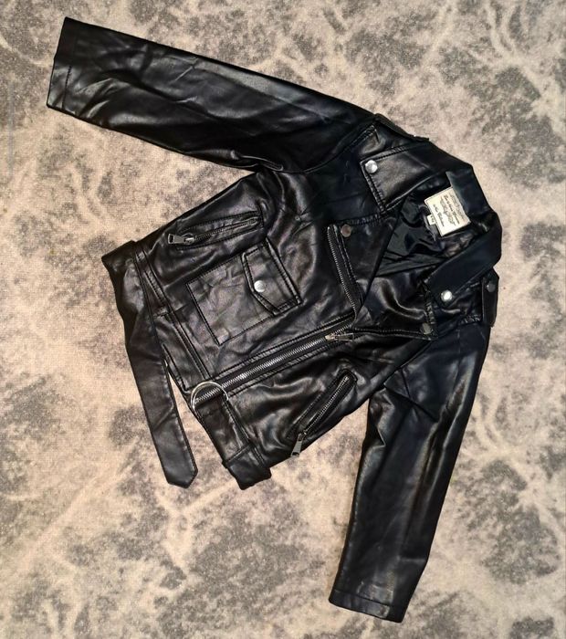 Коженка, тренч  и ветровка для девочки