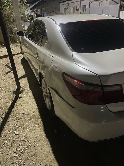 Lexus LS 460, 2007