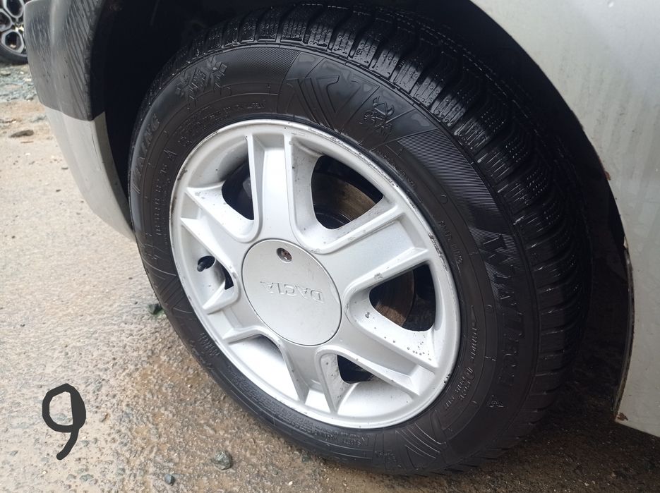 Jante Aliaj-Originale,LOGAN si pentru alte Masini cu dimensiunea 4x100/R15 cu cauciucuri 185/65.R15.Pret-1400.Lei NEG.