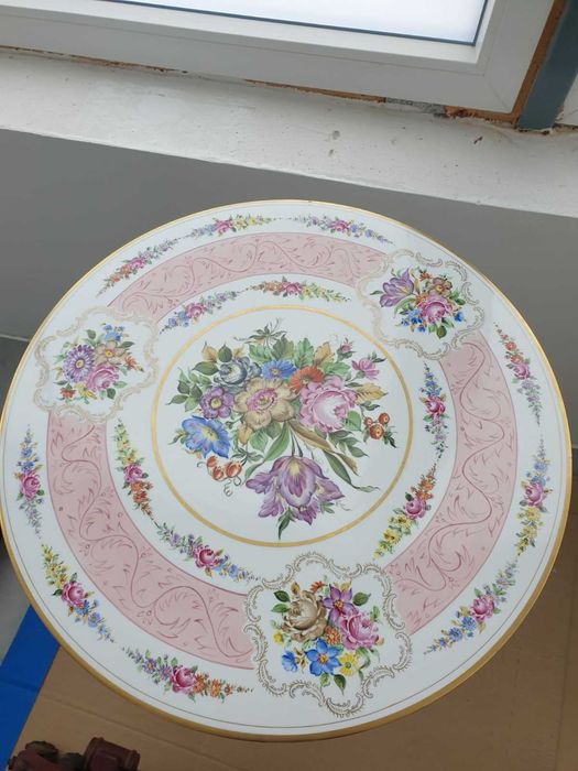 Голяма порцеланова маса/цветя-злато/италианска-немска ГДР