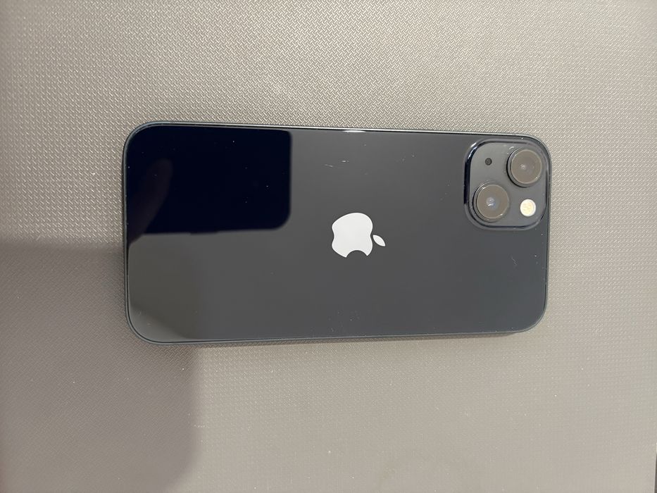 Продам iphone 13 128gb