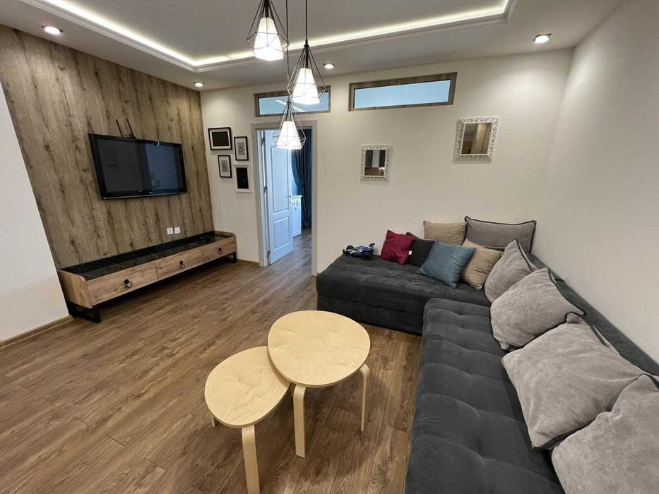 Тристаен апартамент в Тракия