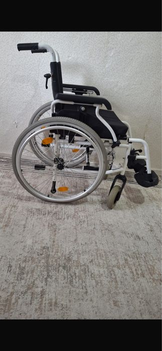 Инвалидный коляска
