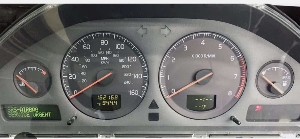 Ремонт табло Volvo