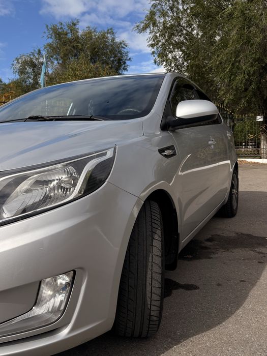 KIA RIO 1.6 2014