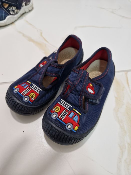 -Детски пантофи-