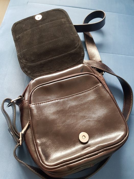 Borseta noua din piele naturala