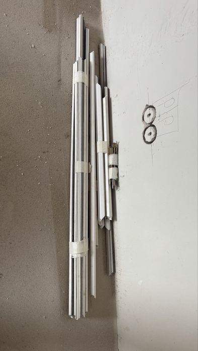 Продам пластковый Ветраж от балкона