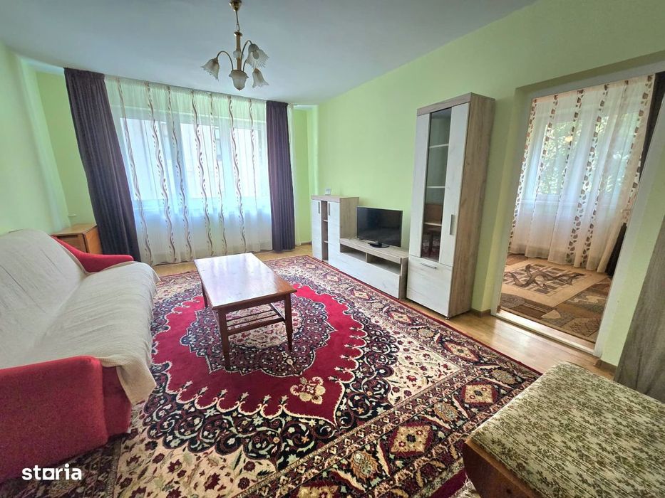 3 Camere | Vis-A-Vis De Umf | Central | 500 € / Luna