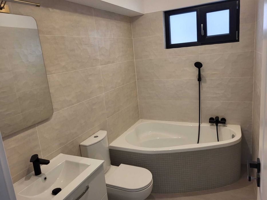 Apartament 3 camere, parter, nemobilat