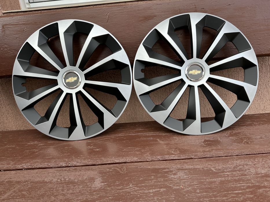 Capace Chevrolet r16 noi 4 buc.