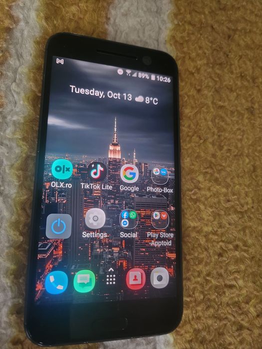 Htc 10 stare fb liber