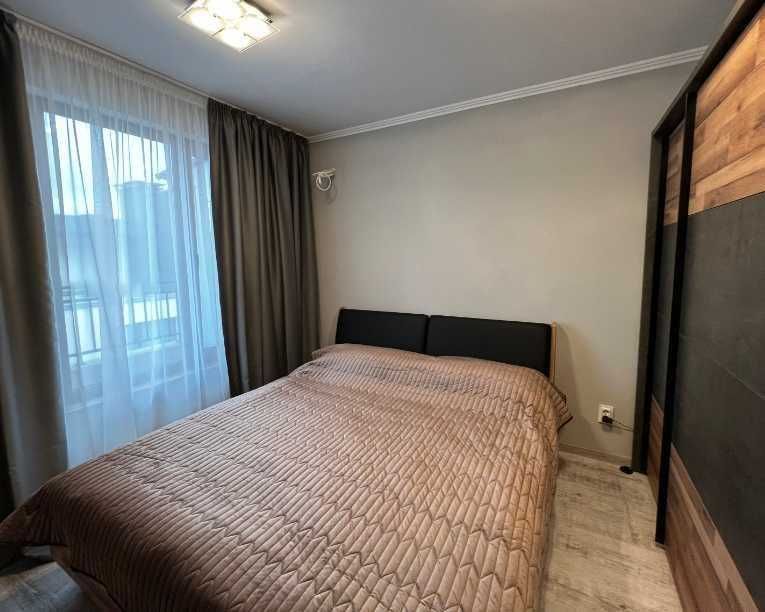 Продава се Двустаен апартамент в София, Гоце Делчев - 77 кв.м за 1611 €/кв.м - Снимка #1