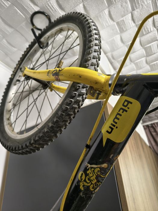 Bicicleta copii 6-9 ani