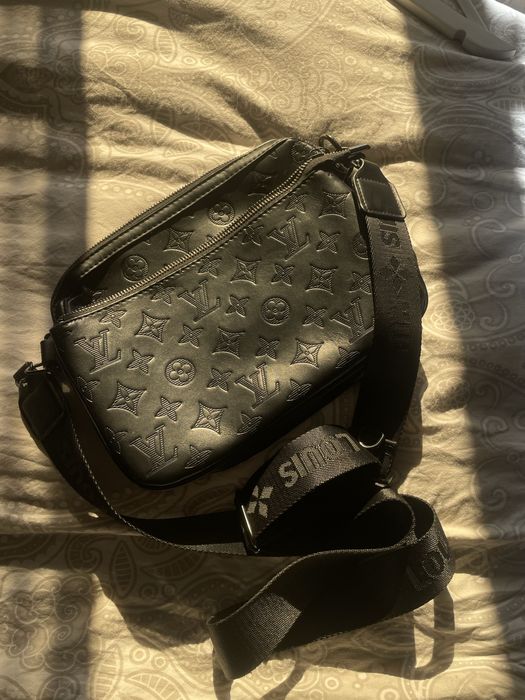 Borseta Louis Vuitton