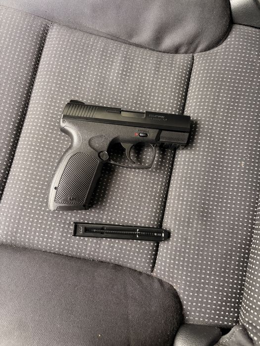 Air soft Пистолет
