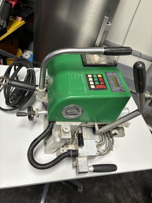 Leister cosmo masina lipit