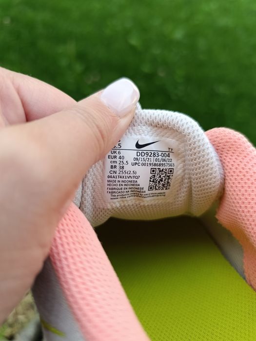 Маратонки Nike 40 номер