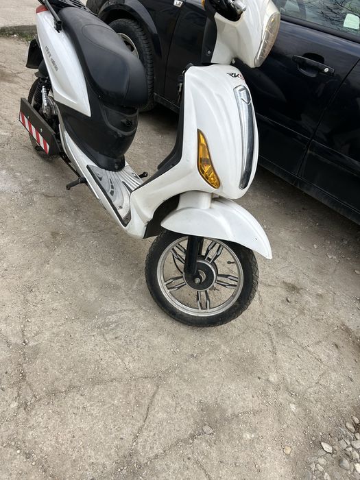 vand scuter alectric