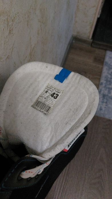 Продам коньки,размер 43