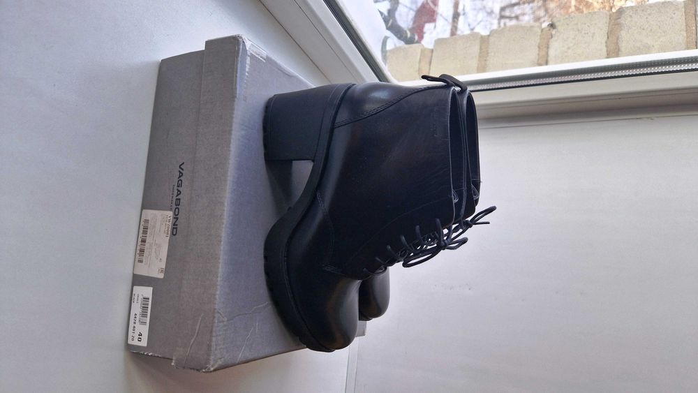 Крутейшие кожаные ботильоны VAGABOND