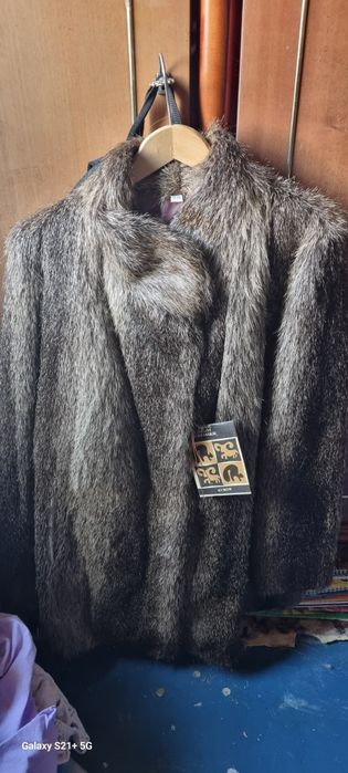 Дамско ново палто от нутрия