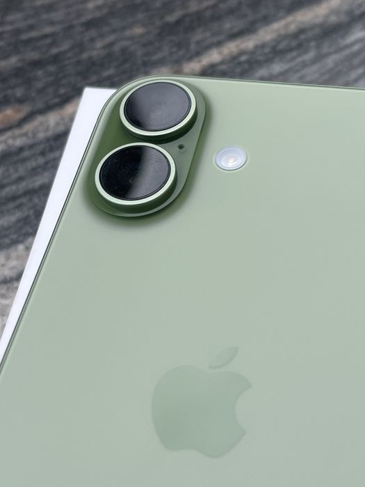 iPhone 17 / NOU / 0 incarcari / 0 minute