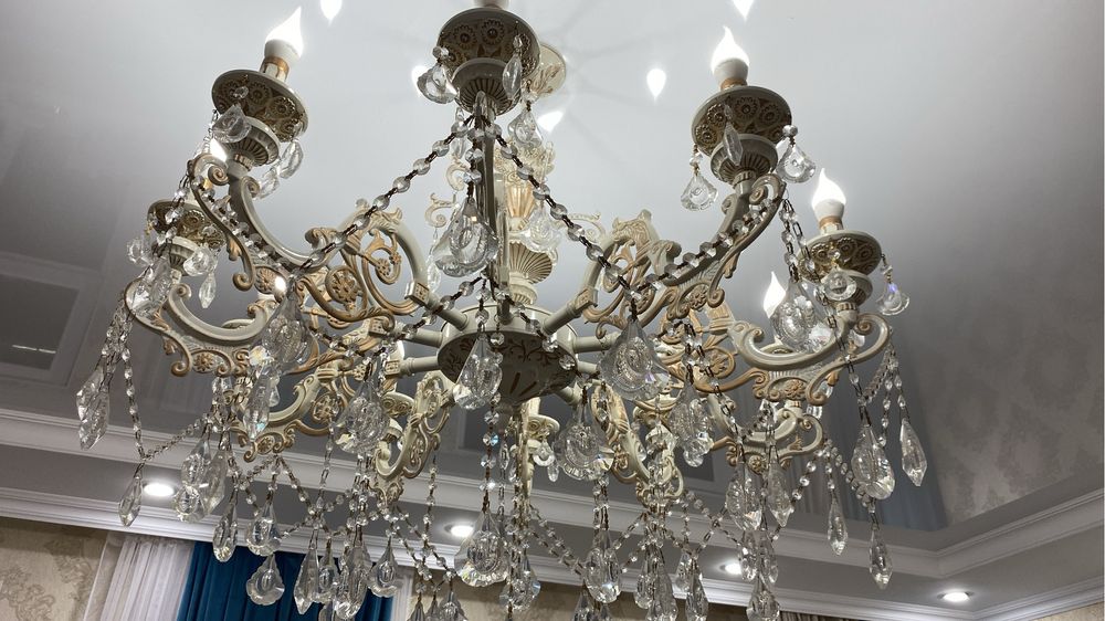 Продам люстру для дома