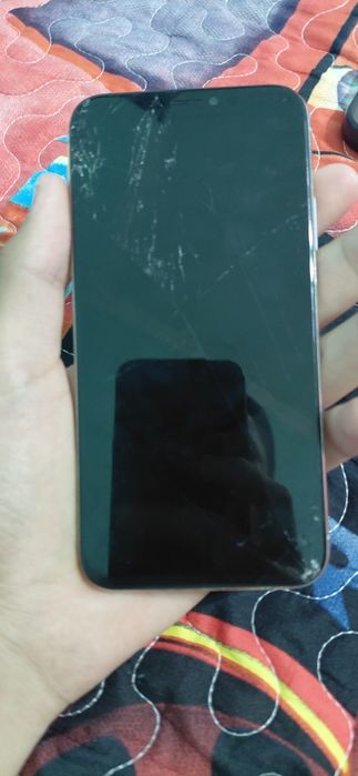 В продаже Iphone X