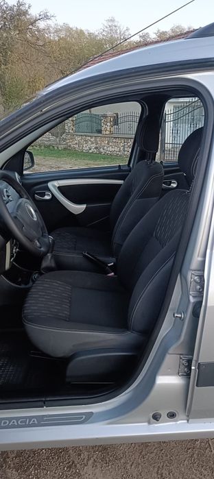 Dacia Logan Mcv An 2012 Motor 1.6 16 valve 7 locuri  euro 5