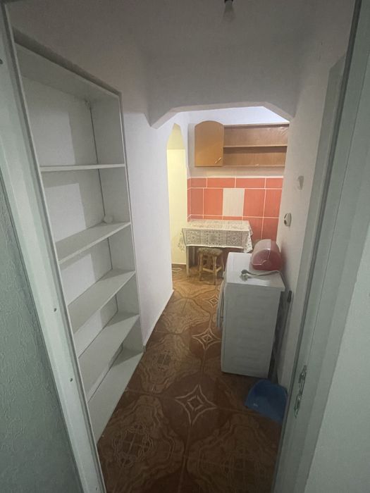 Vand apartament 2 camere in J1 bl 1, etajul 2 (catanga)