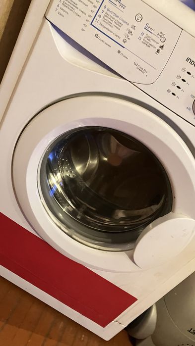 Indesit машинка автомат б/у в отличном состоянии