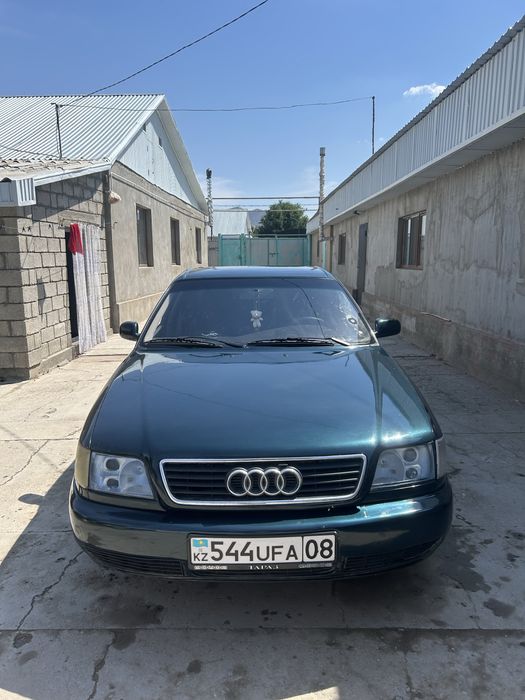 Продаеться Машина А6