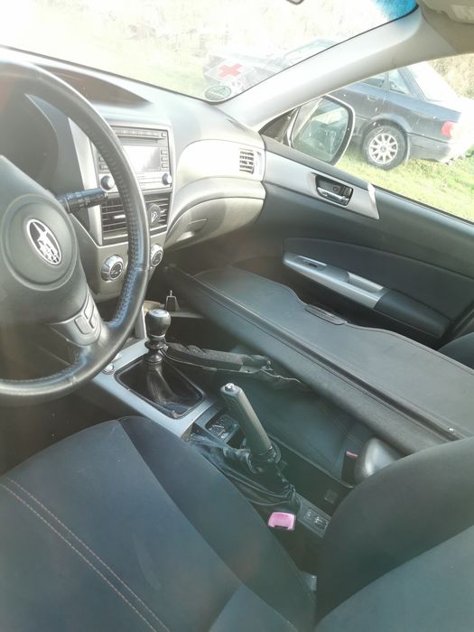 Vând Subaru Forester – proiect / pentru piese