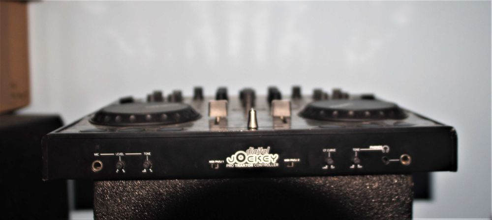 Consola dj Reloop Masteredition 2