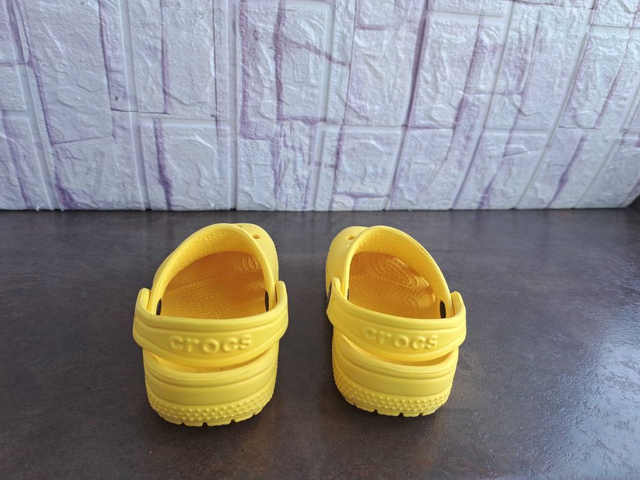 детски сандали,чехли,летни обувки,джапанки,гумено сабо Crocs момиче,момче