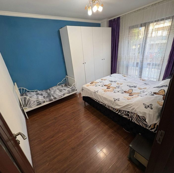 Vand apartament 2 camere dobroesti
