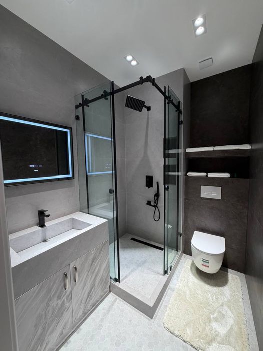 Milano 4/7/10 135м2