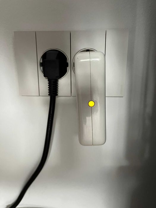 Apple Airport Express – wireless Wi-Fi extender, A1264 (Airplay DAC)