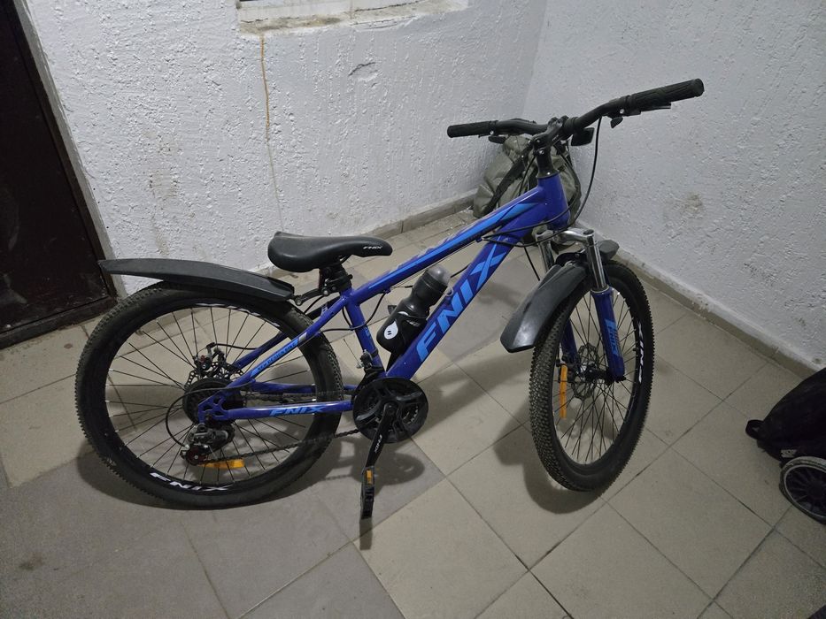 Скутер и ведосипеды