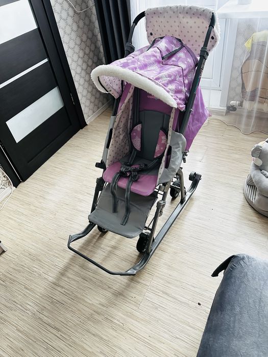 Продаю санки -коляска