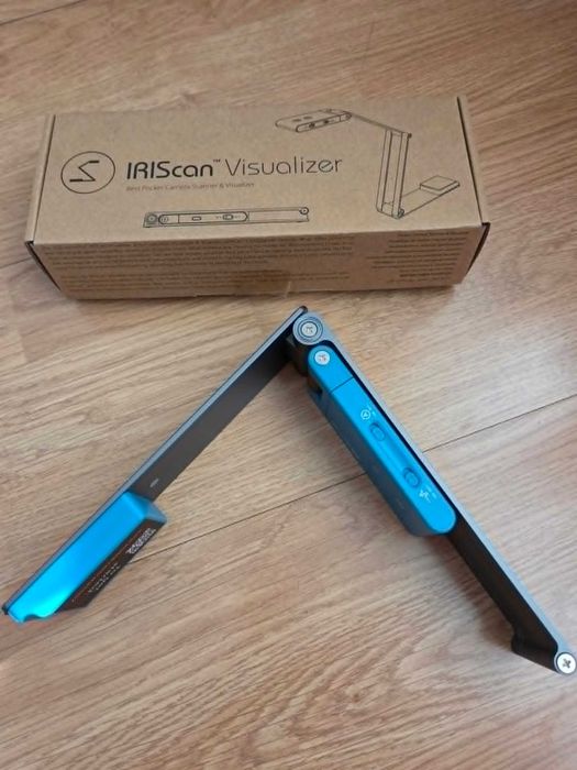 Продавам преносим скенер за документи IRIScan Visualiser 7